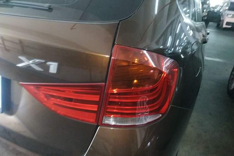 Used BMW X1 2014 sDrive18i Leading Model
