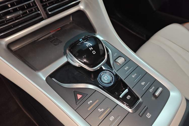 Used BYD Song Pro New Energy 2023 Champion Edition DM-i 110KM Excellence Model
