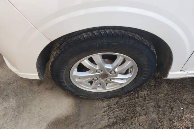 Used Wuling Hongguang 2019 1.5L S Comfort Edition China VI LAR
