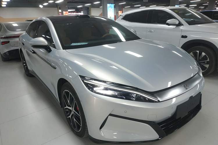 Used BYD Han L 2025 EV Four-Wheel Drive LiDAR Flagship Model
