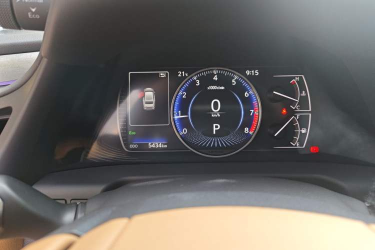 Used Lexus ES 2025 Model, 200 Special Edition
