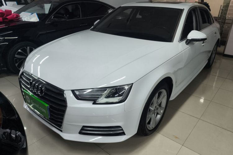 Used Audi A4L 2017 Plus 40 TFSI Ambition Model
