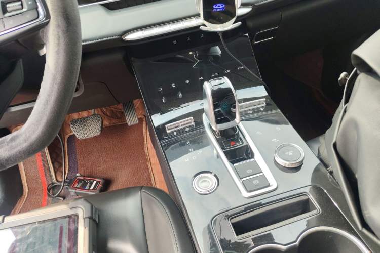 Used Chery Tiggo 8 PLUS 2022 Kunpeng Edition 390TGDI DCT Passion Version
