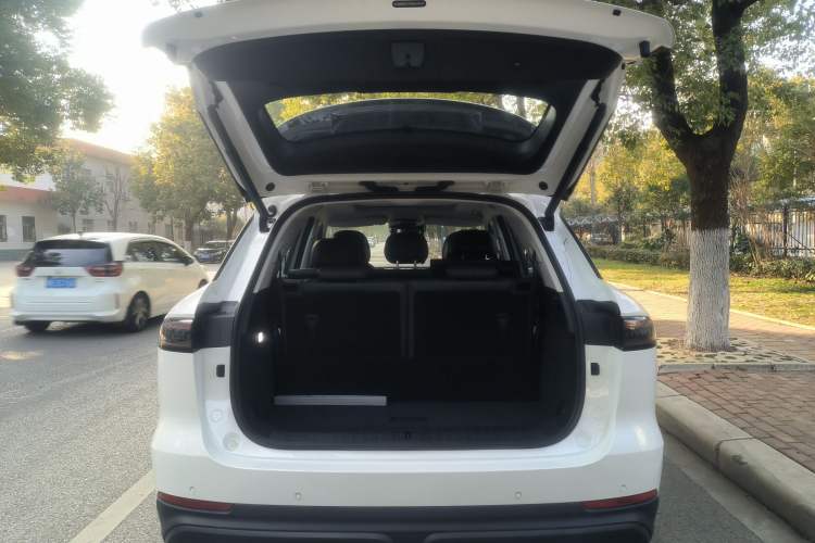 Used Chery Fengyun T9 2024 120 Long-Range Comfort Version 7-Seater Lithium-Ion Battery