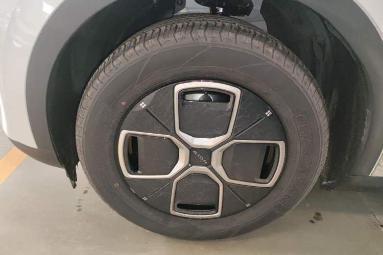 Used AION UT 2025 330 Starlight Edition