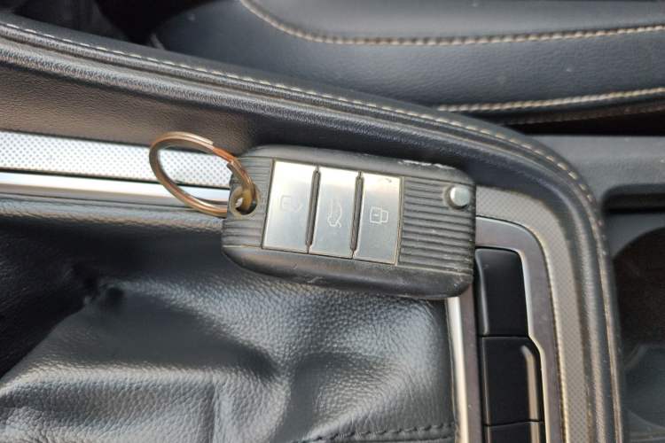 Used MG 6 2017 20T Automatic Luxury Smart Connect Version China V Standard
