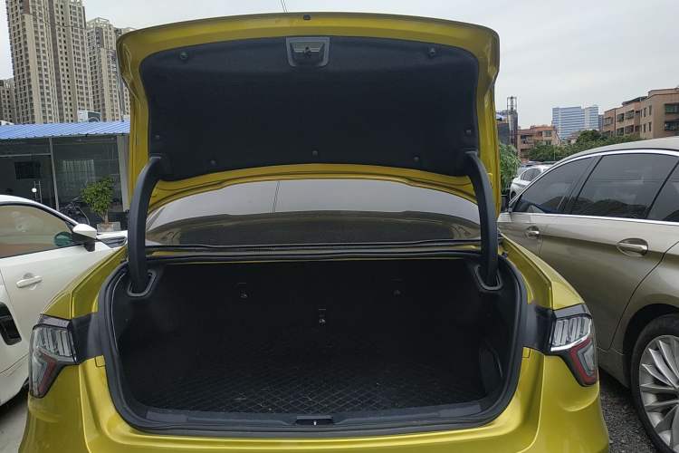 Used Lynk & Co 03 2022 03+ 2.0TD Automatic Wind-Chasing Edition
