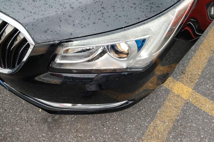 Used Buick LaCrosse 2013 2.4L SIDI Leading Comfort Version
