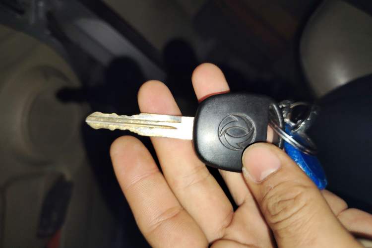 Used Dongfeng Xiaokang C37 2012 1.4L Comfort Version DK13-06