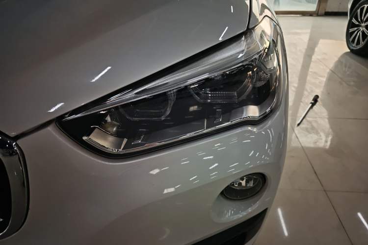 Used BMW X1 2019 sDrive20Li Leading Model
