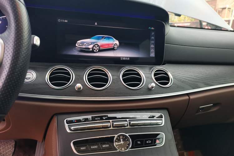 Used Mercedes-Benz E-Class 2020 Restyled E 300 L Sporty and Stylish Edition
