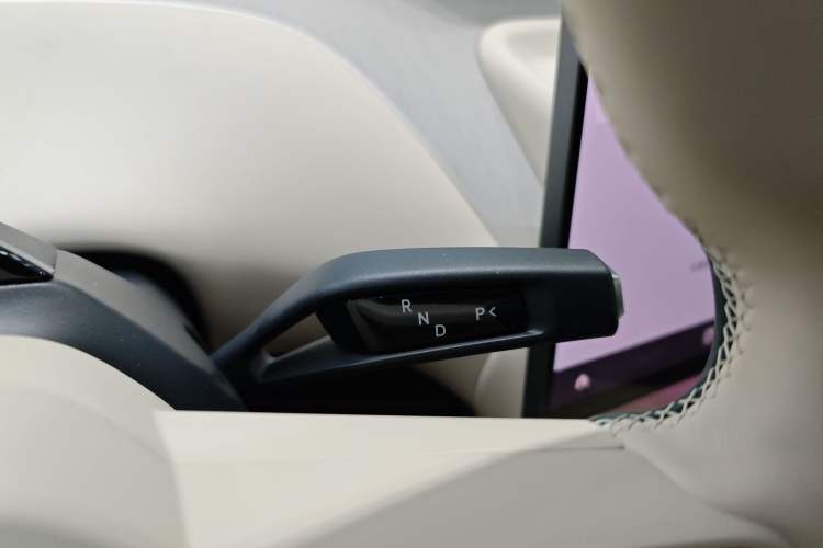 Used  YU7 2025 Ultra-Long Range All-Wheel Drive Pro Version
