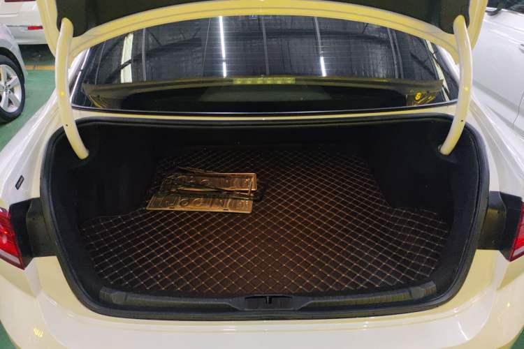 Used Volkswagen Lamando 2018 230TSI DSG Fashion Edition