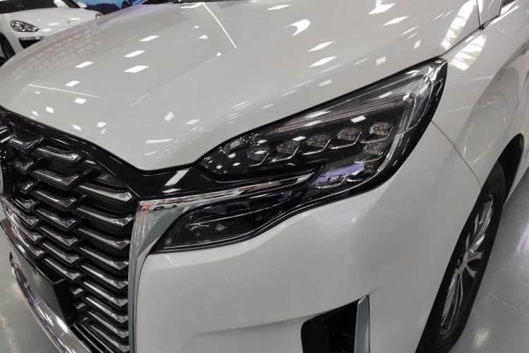 Used Buick GL8 2023 ES Lu Zun Comfort Model
