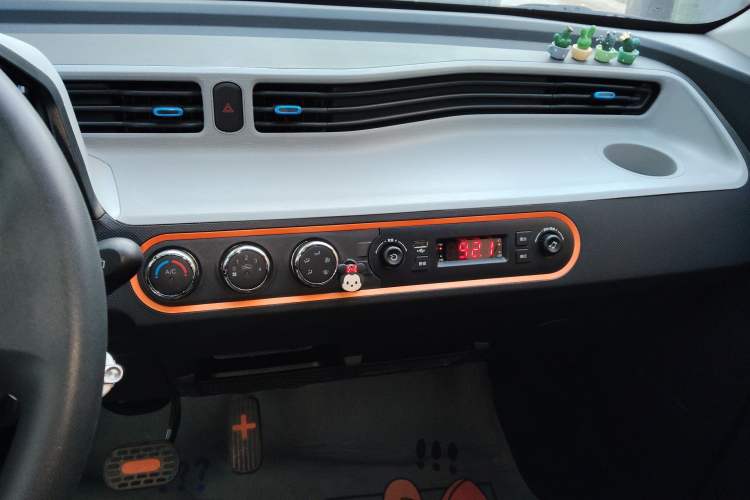 Used Wuling Hongguang MINIEV 2022 Zizai Version Lithium Iron Phosphate
