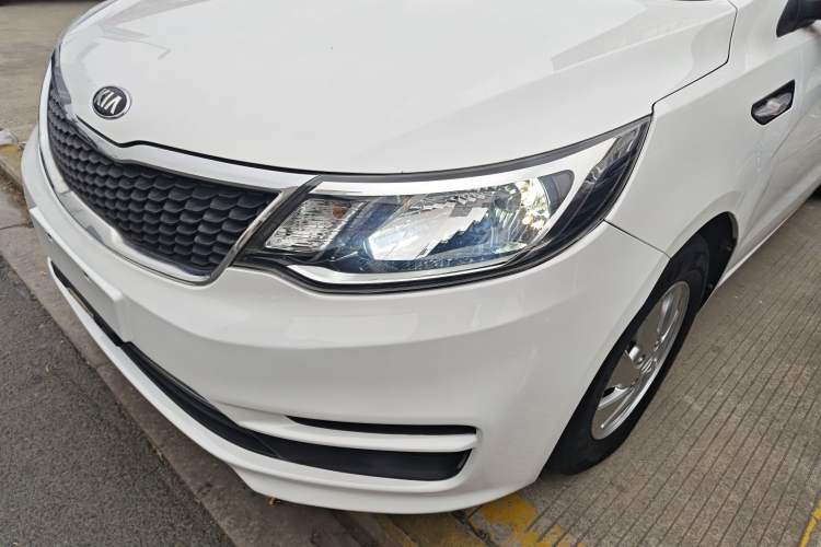 Used Kia K2 2015 Sedan 1.4L Automatic GLS
