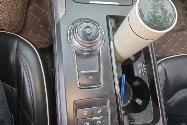 Used Ford Mondeo 2017 2.0L HEV ZhiZun Flagship Version