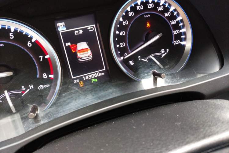 Used Toyota Highlander 2018 2.0T Four-Wheel Drive Prestige Version 7 Seats China VI Standard
