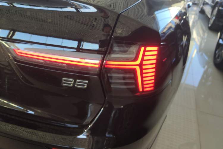 Used Volvo S90 2026 B5 Zhiyuan Luxury Edition
