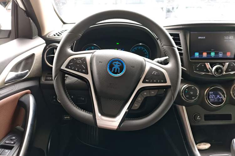 Used BYD Song New Energy 2017 Song DM 1.5TID All-Wheel Drive Luxury Model