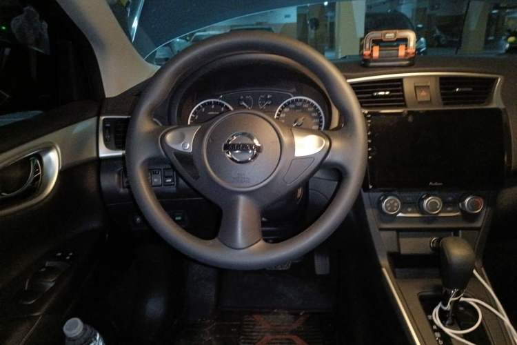 Used Nissan Sylphy 2024 Classic 1.6XE+ CVT Large-Screen Version