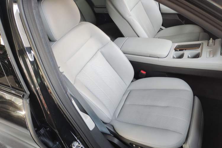 Used Nio ES8 2023 100kWh
