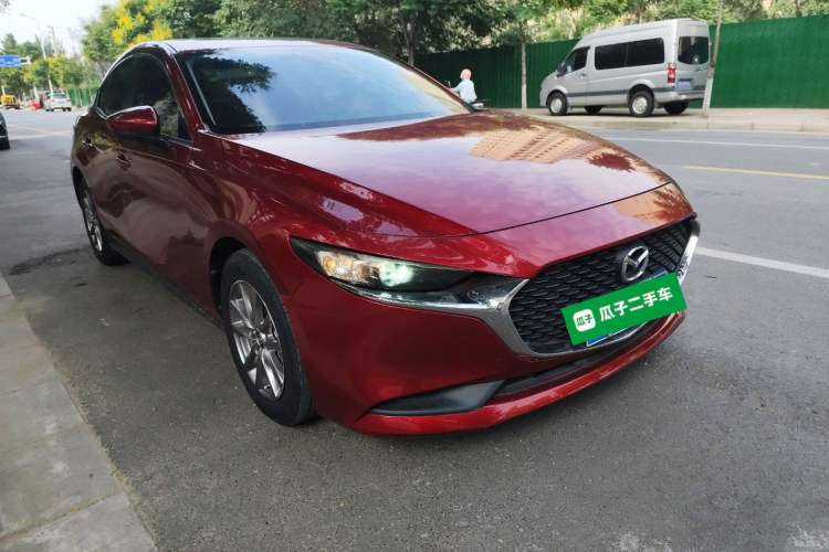 Used Mazda Mazda 3 Axela 2020 1.5L Automatic Luxury Version
