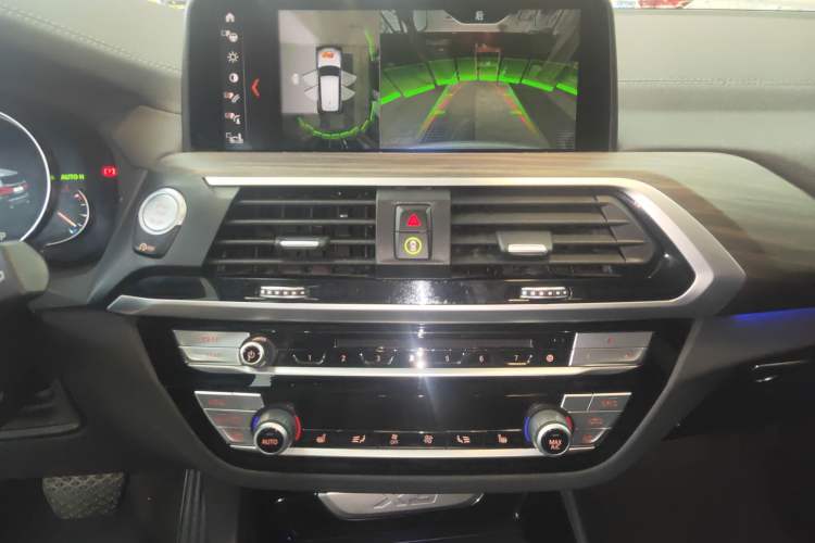 Used BMW X3 2018 xDrive28i Luxury Package China VI Emission Standard
