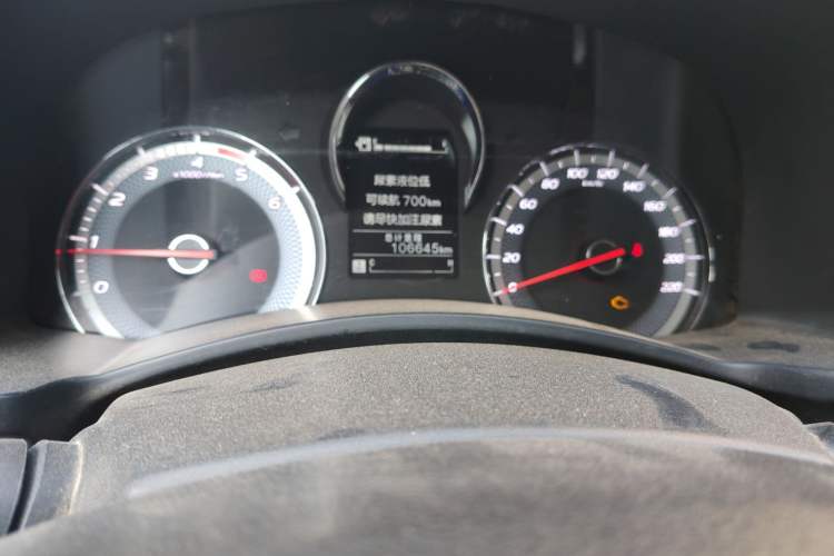 Used Isuzu JLM 2022 2.8T Classic Diesel Two-Wheel Drive Comfort Version with Long Wheelbase – JE493ZLQ6E