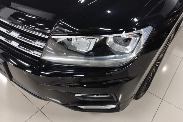 Used Volkswagen Tiguan L 2021 330TSI Automatic Two-Wheel Drive Smart Edition