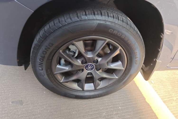 Used BYD Song 2021 Classic Edition 1.5T Automatic Elite Model
