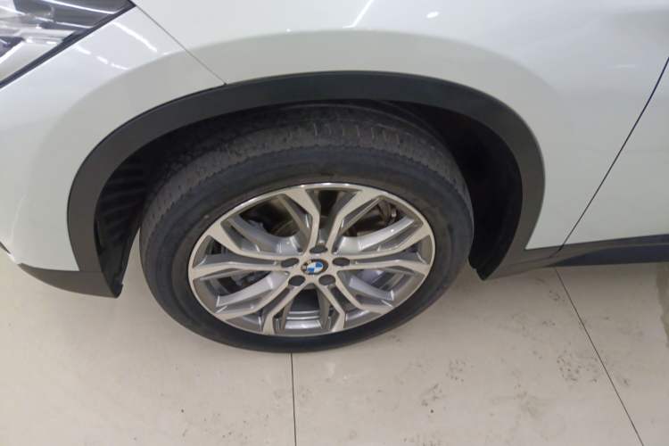 Used BMW X1 2019 sDrive20Li Leading Model
