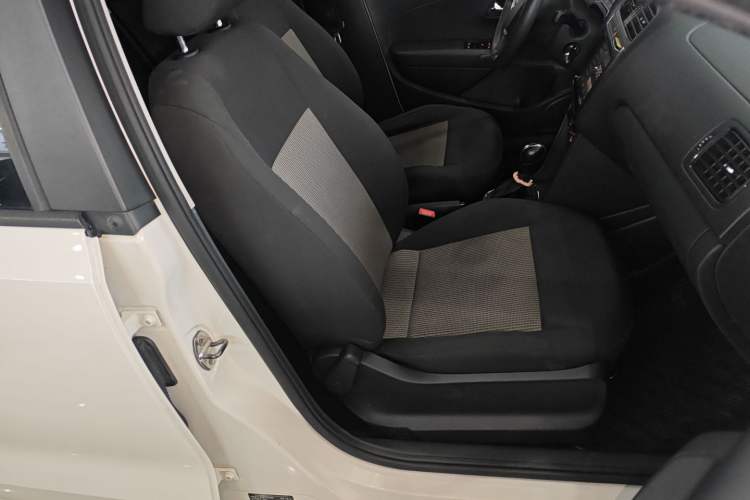 Used Volkswagen Polo 2016 1.4L Automatic Trendy Model