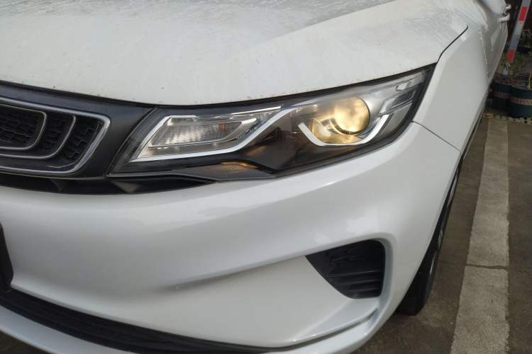 Used Geely Auto Emgrand GL 2017 1.8L Manual Elite Model
