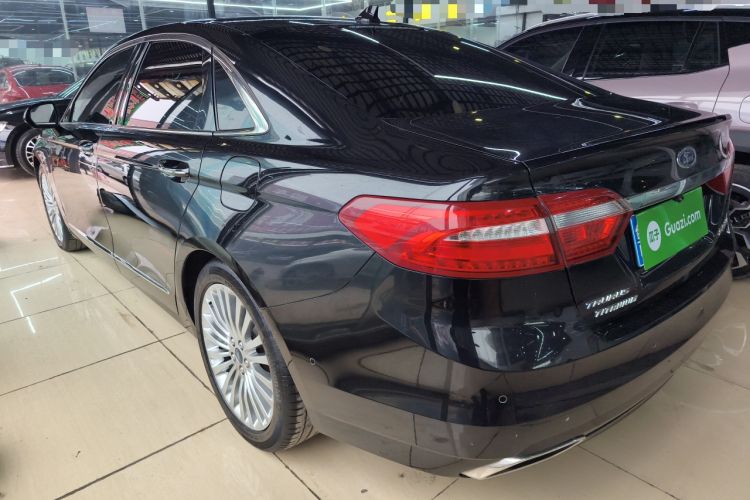 Used Ford Taurus 2017 EcoBoost 245 Flagship Model
