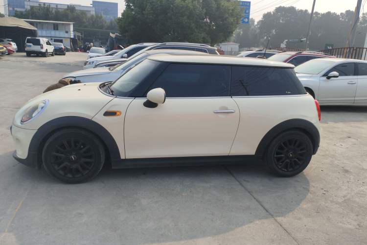 Used  MINI 2014 1.2T ONE+

