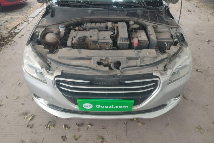 Used Peugeot 301 2014 1.6L Manual Comfort Edition

