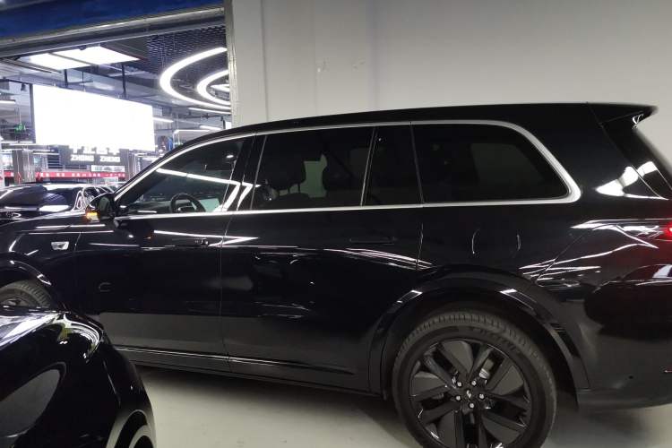 Used Li Auto L9 2024 Ultra Model
