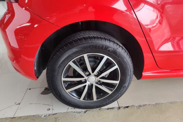 Used Volkswagen Polo 2016 1.4L Manual Fashion Model