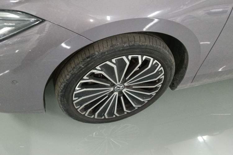 Used Volkswagen Passat 2025 Pro 380TSI Dragon Supreme Edition