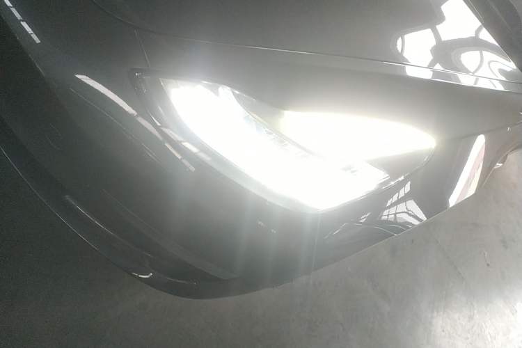 Used Tesla Model 3 2019 Long-Range Rear-Wheel-Drive Version
