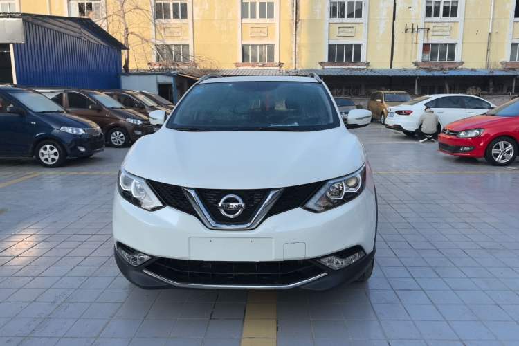 Used Nissan Qashqai 2017 2.0L CVT Elite Edition China VI Standard
