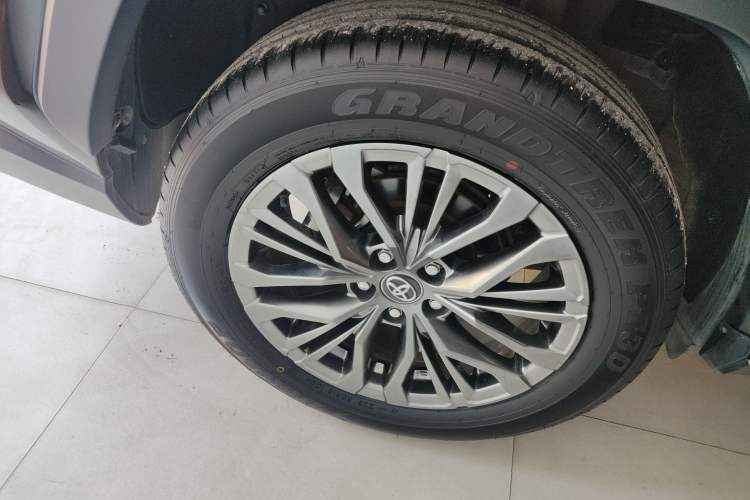 Used Toyota Wildlander 2023 2.0L CVT Four-Wheel Drive Luxury PLUS Edition
