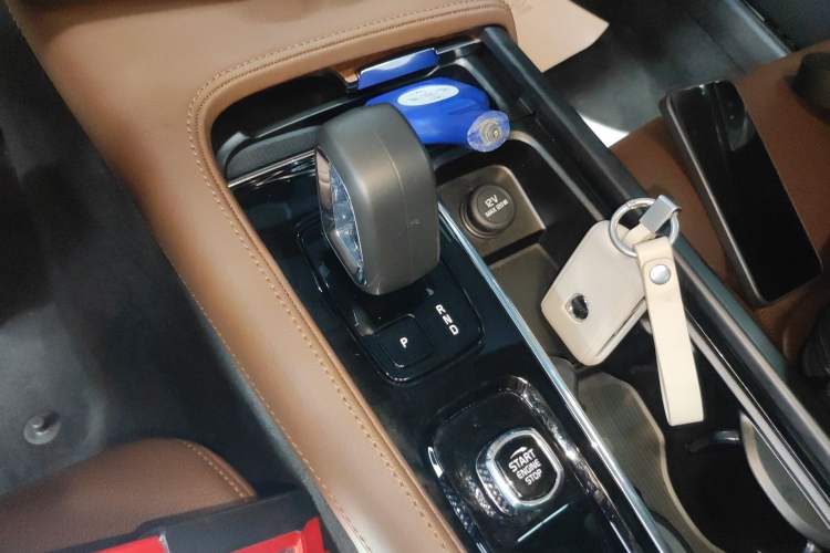 Used Volvo S90 2025 B5 Zhiyi Luxury Edition
