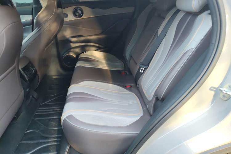 Used BYD Frigate 07 2023 DM-i 100KM Prestige Model
