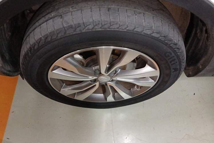 Used Geely Auto Emgrand X7 Sport 2016 1.8TD Automatic Smart Connectivity Version
