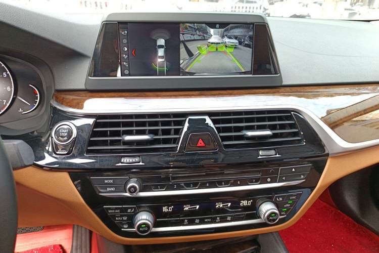 Used BMW 5 Series 2018 528Li Launch Special Edition
