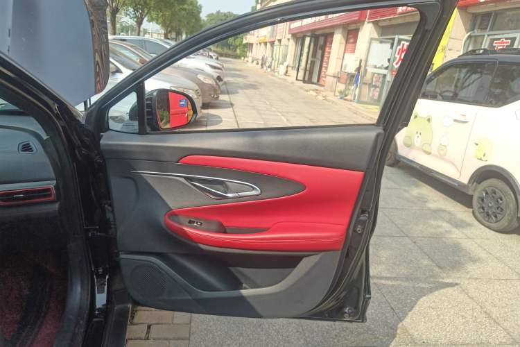 Used Changan UNI-T 2020 1.5T Flagship Version
