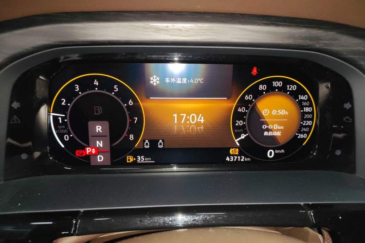 Used Volkswagen Viloran 2023 380TSI Luxury Edition
