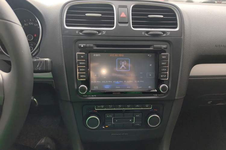 Used Volkswagen Golf 2011 1.4 TSI Comfort Travel Edition
